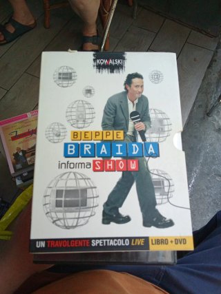 Beppe Grillo Informa Show DVD