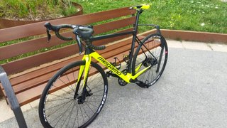 Bicicleta Carretera Megamo Raise Negra/Amarilla