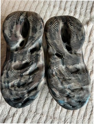 Adidas Yeezy Foam Runner MX Cinder EU41