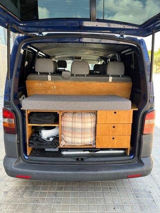Volkswagen Transporter T5 2008 1.9TDI 9pax Camper