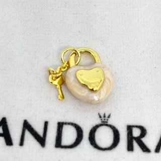 CHARM PANDORA CORAZON Y LLAVE