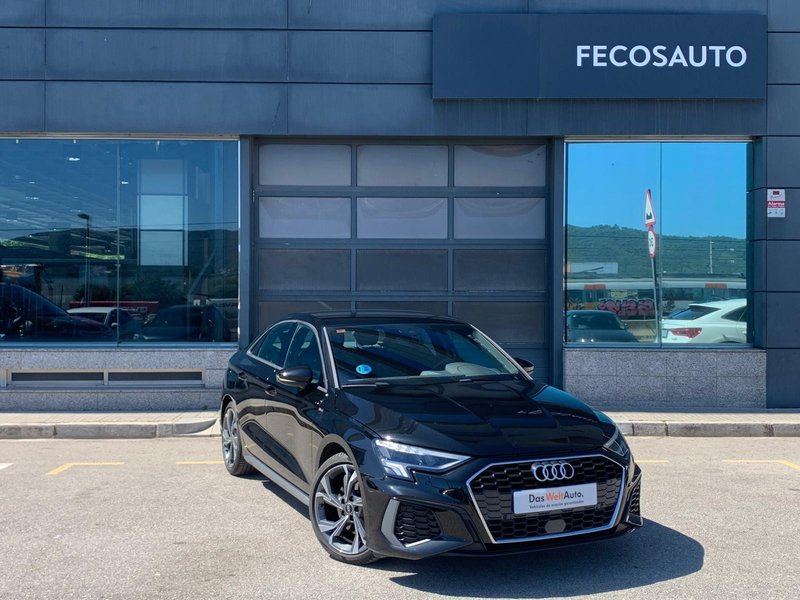 Audi A3 Sedan 35 TFSI S line 6 vel. 2021
