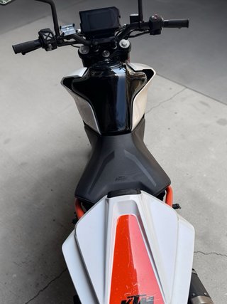 KTM Duke 125 2017 - 37.500 km