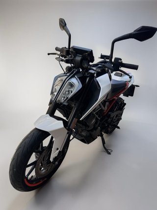 KTM Duke 125 2017 - 37.500 km