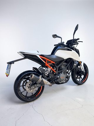 KTM Duke 125 2017 - 37.500 km