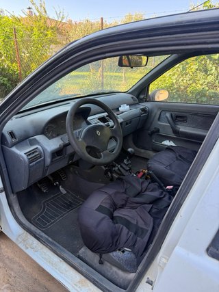 Renault Clio 1998