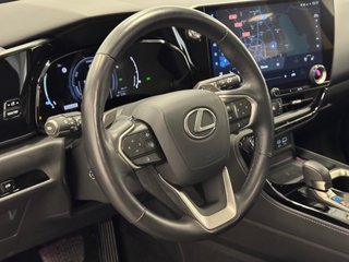 Lexus NX 450H + LUXURY