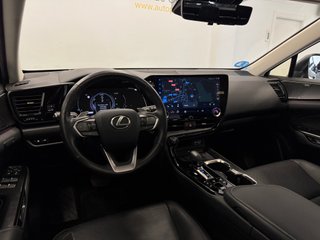 Lexus NX 450H + LUXURY
