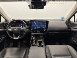 Lexus NX 450H + LUXURY