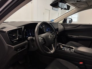 Lexus NX 450H + LUXURY