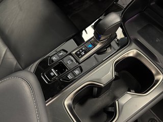 Lexus NX 450H + LUXURY