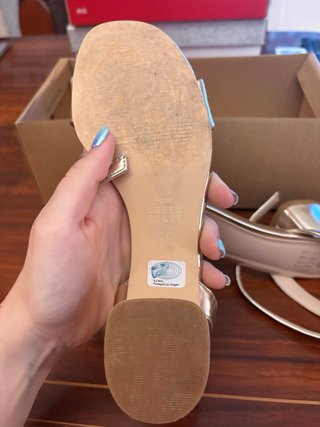 Sandalias Green Coast tacón dorado