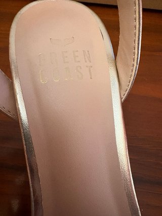 Sandalias Green Coast tacón dorado