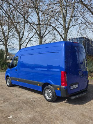 Mercedes-Benz eSprinter 2019