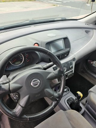 Nissan Almera 2004