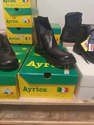 Stivale in pelle nero Ayrton taglia 43