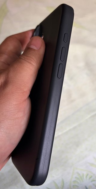 Funda negra Apple genuina para IPhone 17