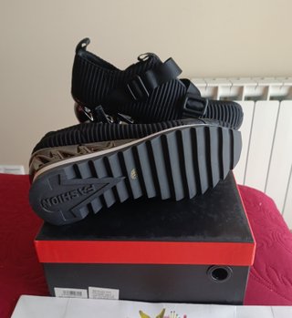 Zapatillas cuña negras licra talla 41