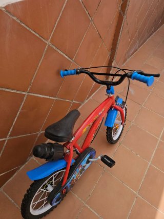 Bicicleta Patrulla Canina Roja y Azul
