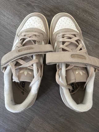 Adidas Forum Low Beige/Blanco