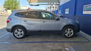 Nissan Qashqai+2 2010
