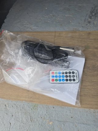 Altavoces Vonyx amplificados (2 unidades)