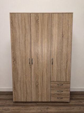 Armario de madera, desmontaje gratis