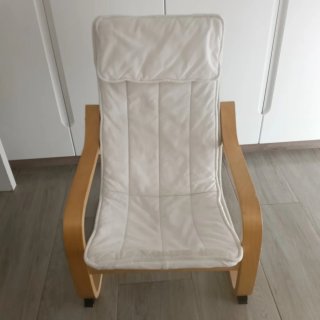 Mecedora infantil IKEA
