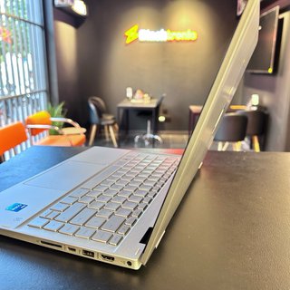 HP Pavilion X360 i5 11th Gen 8GB 512GB SSD