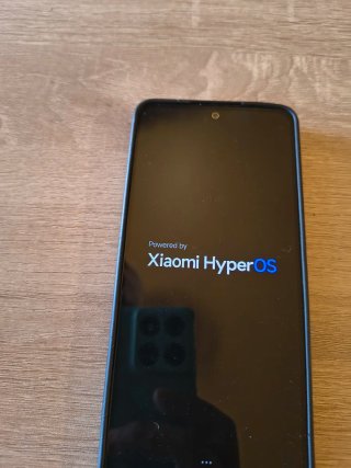 Xiaomi Redmi Note 13 + funda Pokémon
