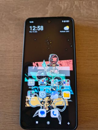 Xiaomi Redmi Note 13 + funda Pokémon