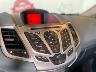 FORD FIESTA 1.6TDCI CON SOLO 93000 KM