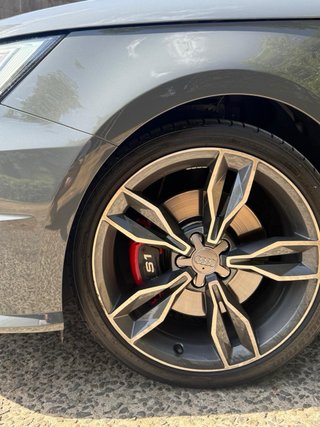 Audi S1