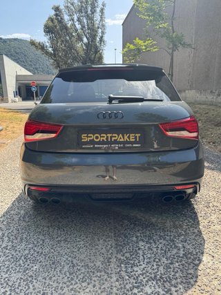 Audi S1