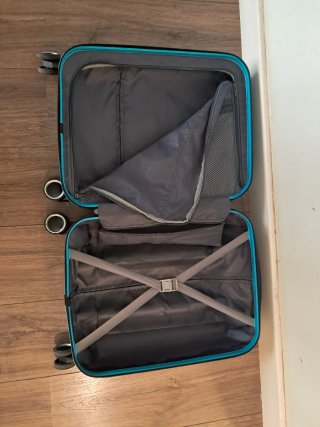 Maleta de cabina Mome 4 ruedas