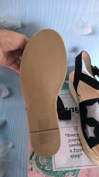 Sandalias Mustang Plataforma Estrellas Talla 39