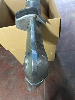 Paragolpes SEAT 1500 delantero