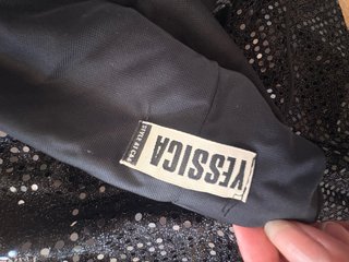 Vestido auténtico de lentejuelas negras del Y2K