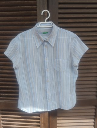Camisa Benetton rayas azules manga corta mujer