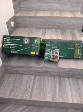 Cortasetos Parkside 20V + Batería y Cargador