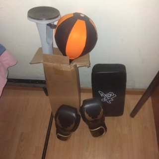 Juego de guantes de boxeo