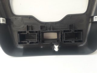 EMBELLECEDOR CONSOLA CENTRAL - DACIA DOKKER.