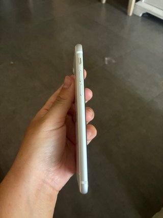 iPhone SE 2020 Bianco
