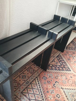 Banco de madera negro recibidor/baño