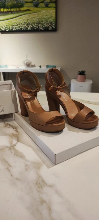 Sandalias tacón plataforma nude T.40
