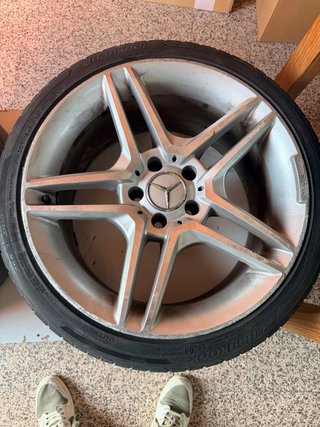 Llantas Mercedes R18 + Gomas Usadas