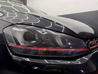Volkswagen Golf GTI Performance 2.0 TSI 230CV BMT