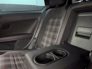 Volkswagen Golf GTI Performance 2.0 TSI 230CV BMT