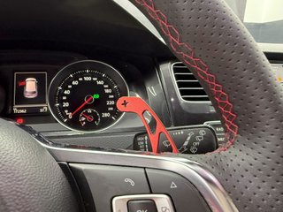 Volkswagen Golf GTI Performance 2.0 TSI 230CV BMT