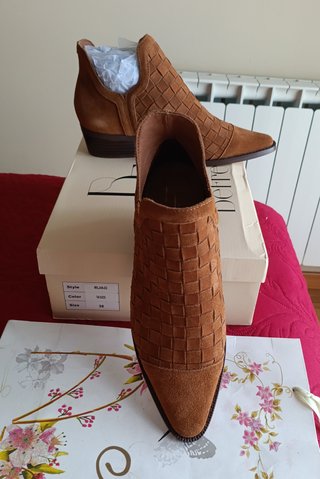Botines piel trenzada marrón talla 38 de 129.95€
